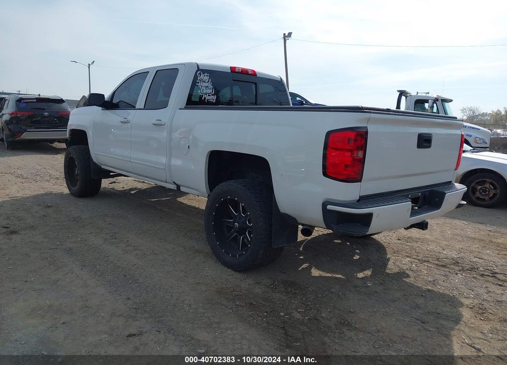 2016 CHEVROLET SILVERADO 1500 2LT VIN: 1GCVKREC3GZ132537