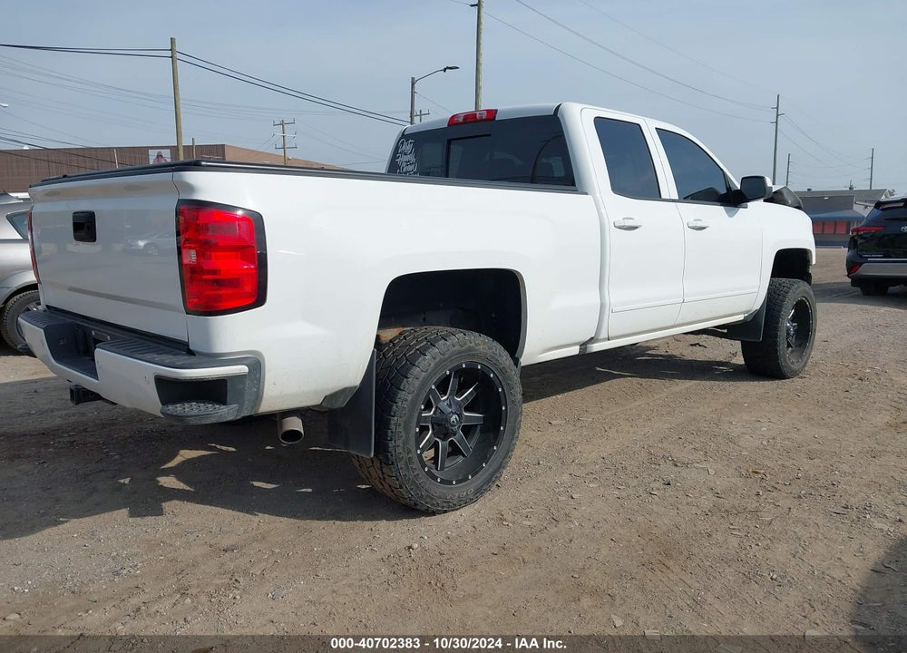 2016 CHEVROLET SILVERADO 1500 2LT VIN: 1GCVKREC3GZ132537