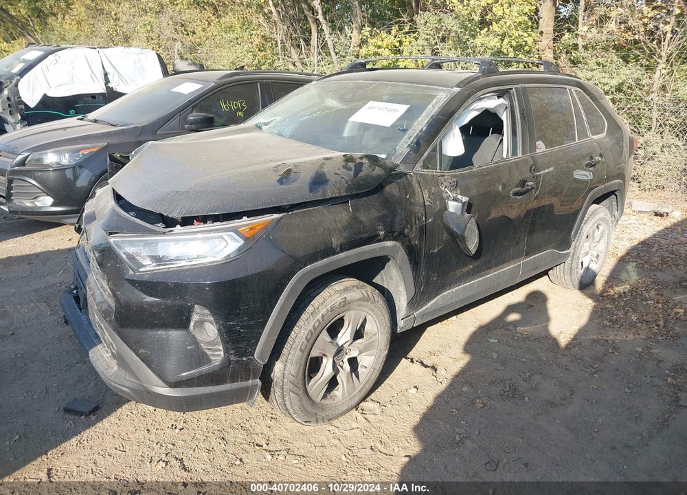 2021 TOYOTA RAV4 XLE VIN: 2T3P1RFV1MW172378
