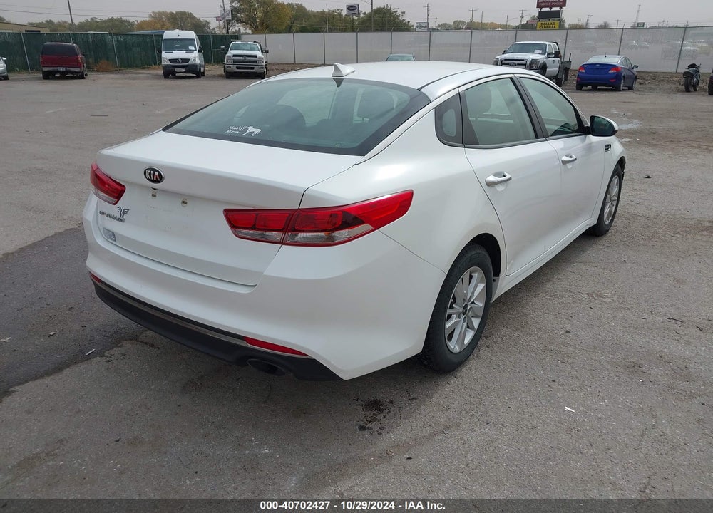 2016 KIA OPTIMA LX VIN: KNAGT4L32G5093570