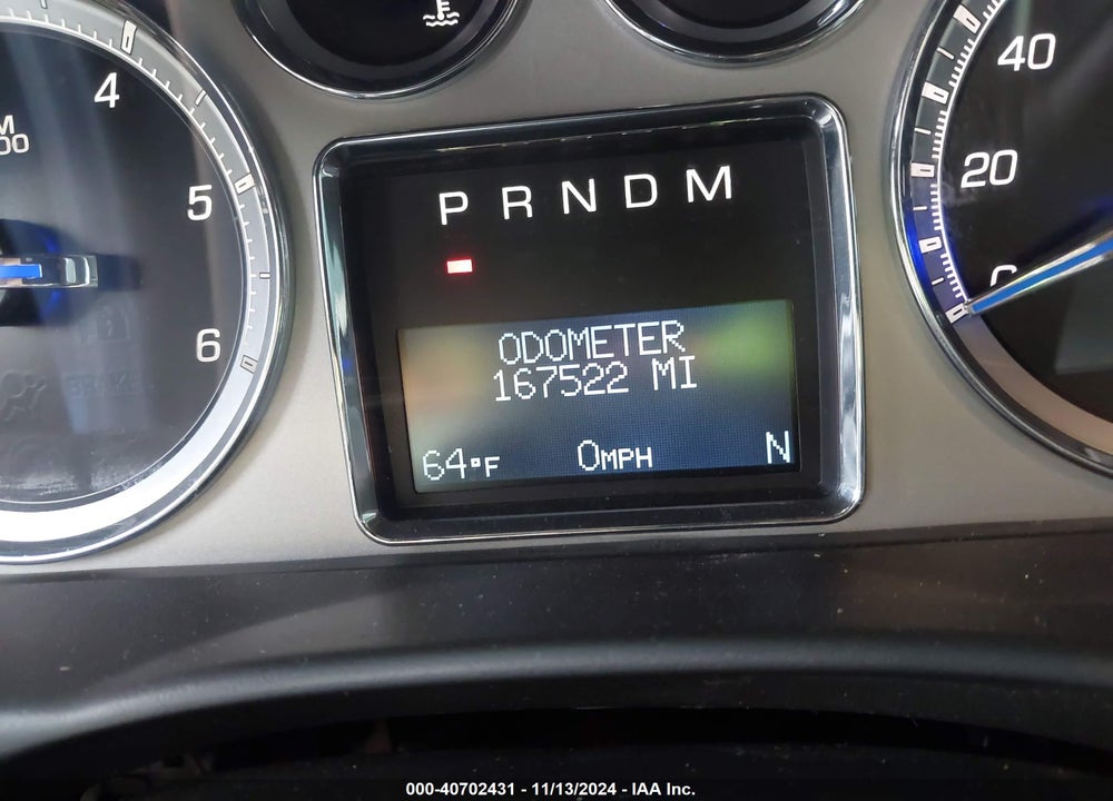 2010 CADILLAC ESCALADE ESV PREMIUM VIN: 1GYUKJEF6AR153424