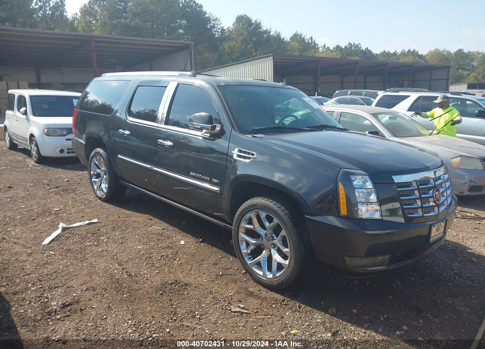 2010 CADILLAC ESCALADE ESV PREMIUM VIN: 1GYUKJEF6AR153424