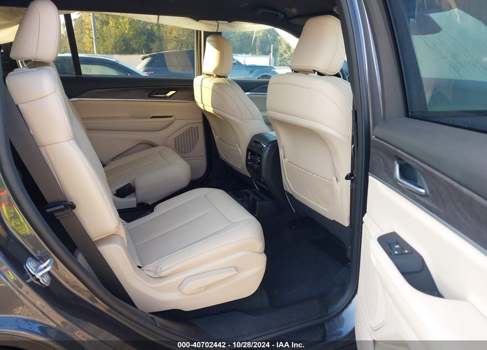 2024 JEEP GRAND CHEROKEE L LIMITED 4X2 VIN: 1C4RJJBG5R8525798