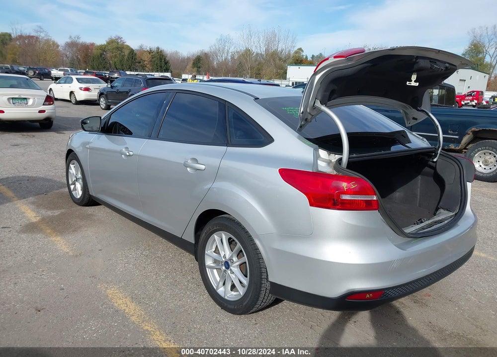 2018 FORD FOCUS SE VIN: 1FADP3F24JL324016