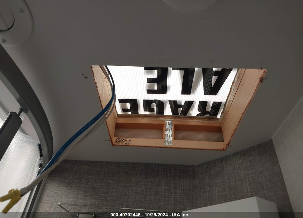2021 WINNEBAGO OTHER VIN: 54CTM2J24M3053611