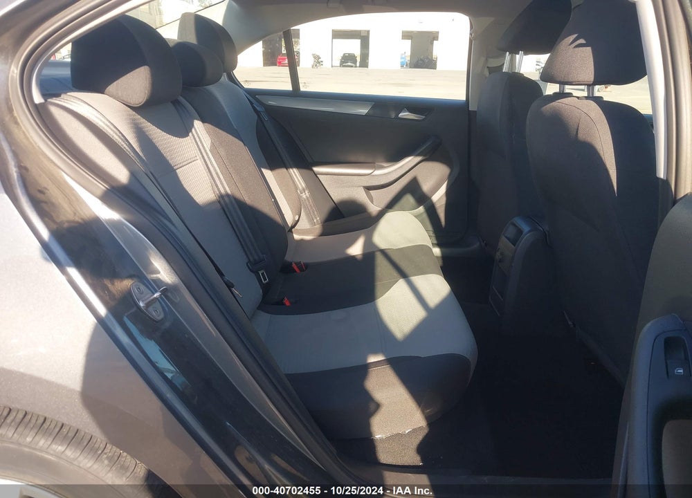 2017 VOLKSWAGEN JETTA 1.4T S VIN: 3VW2B7AJ3HM287553