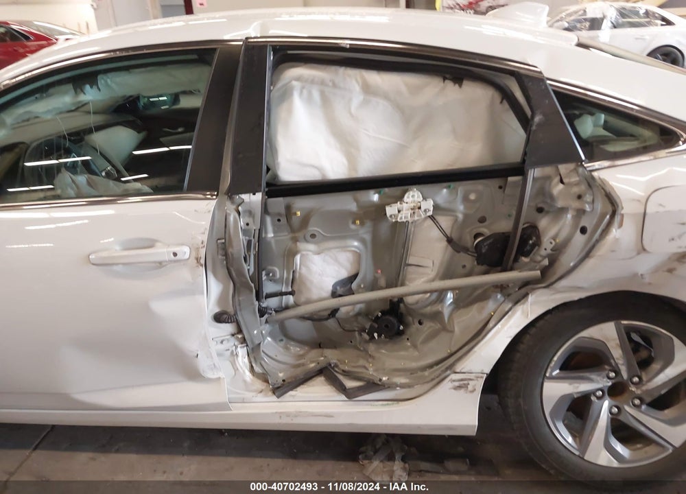 2020 HONDA INSIGHT EX VIN: 19XZE4F54LE008181