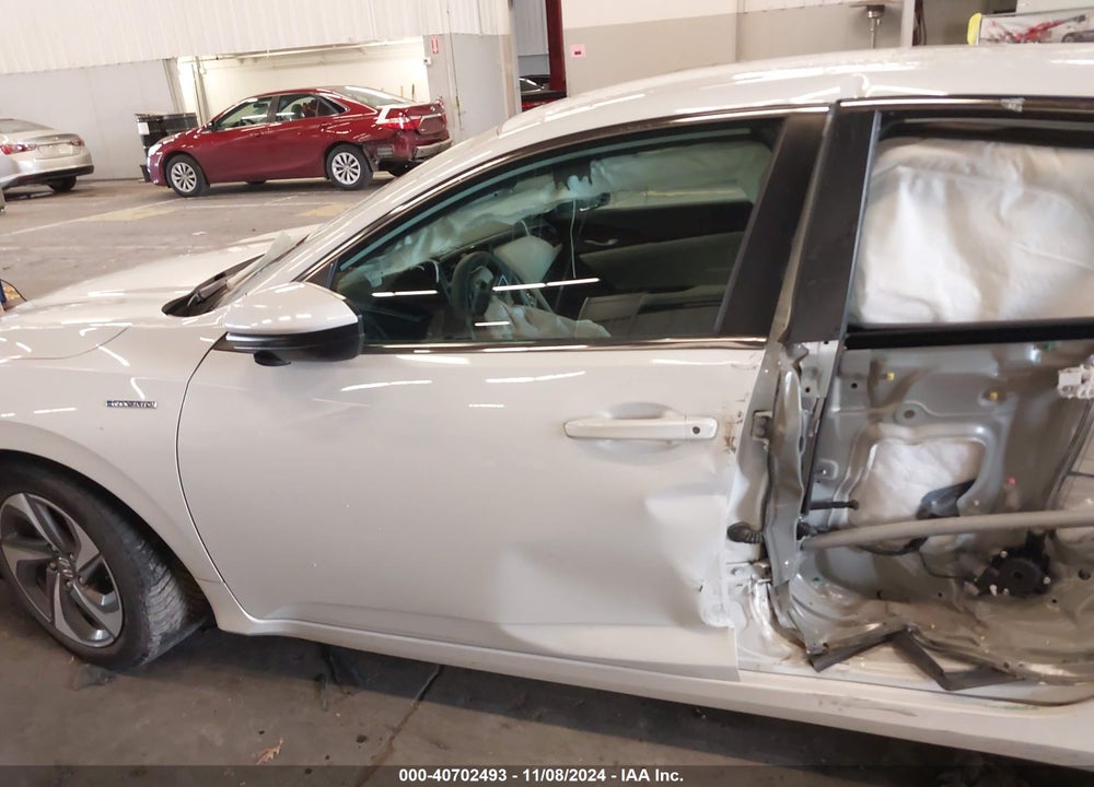 2020 HONDA INSIGHT EX VIN: 19XZE4F54LE008181