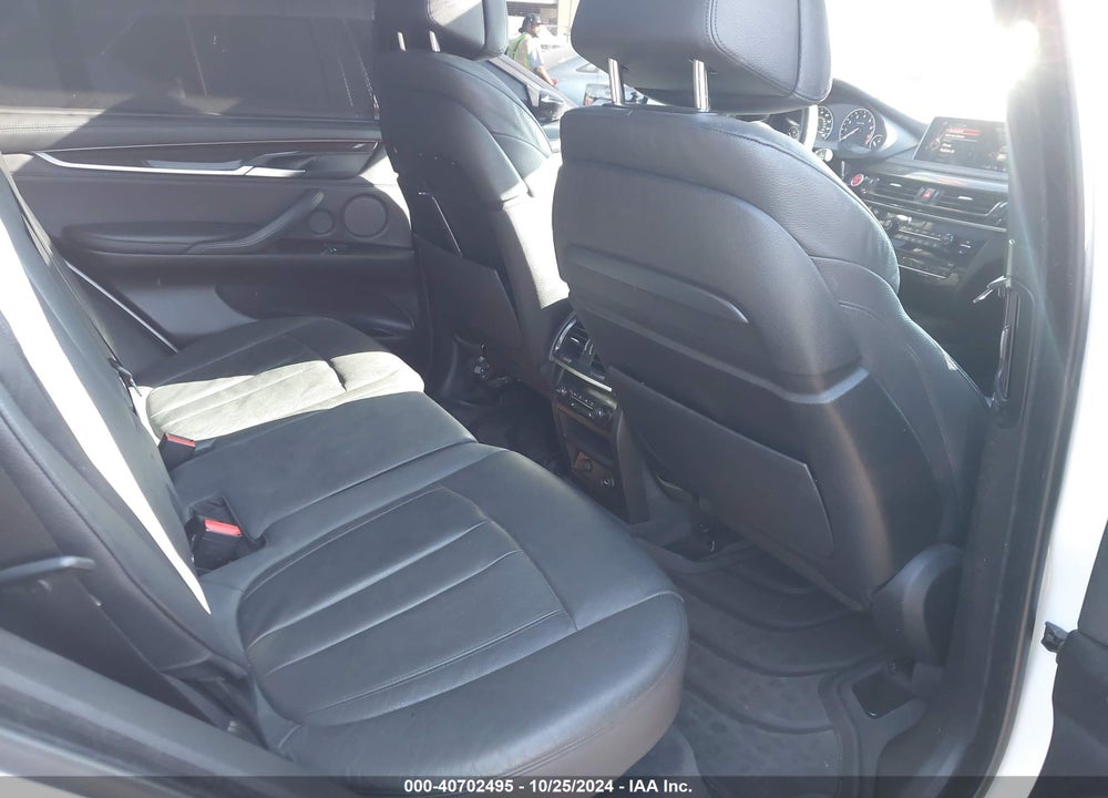 2015 BMW X5 XDRIVE50I VIN: 5UXKR6C54F0J74024