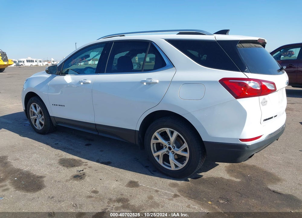2018 CHEVROLET EQUINOX LT VIN: 2GNAXTEX8J6282251
