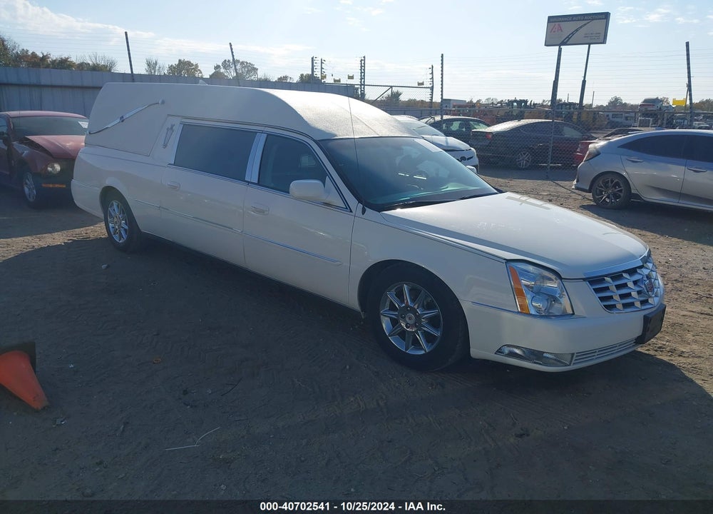 2011 CADILLAC DTS STANDARD VIN: 1GE7K9C69BU600015