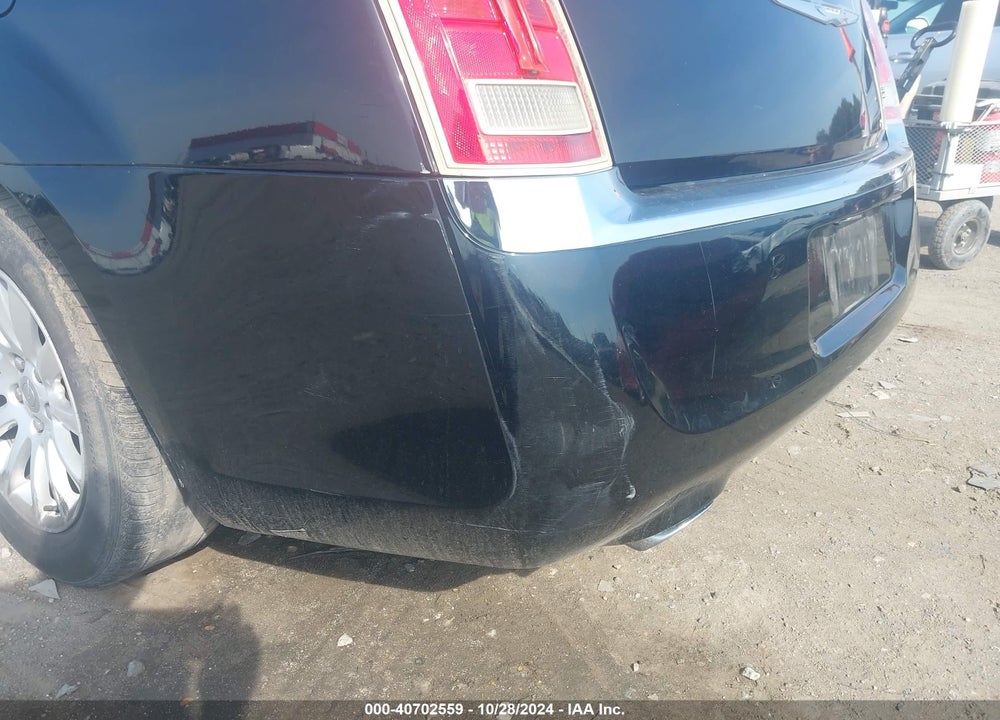 2014 CHRYSLER 300 VIN: 2C3CCAAG6EH376098
