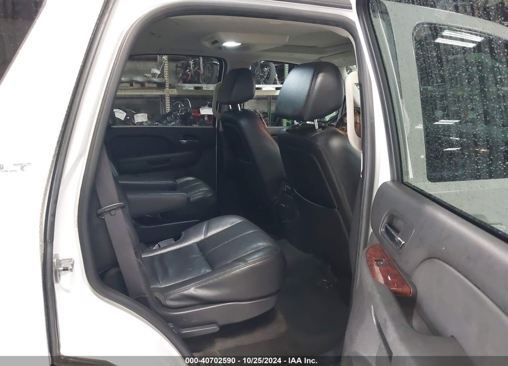 2009 GMC YUKON SLT2 VIN: 1GKFK33059R278021