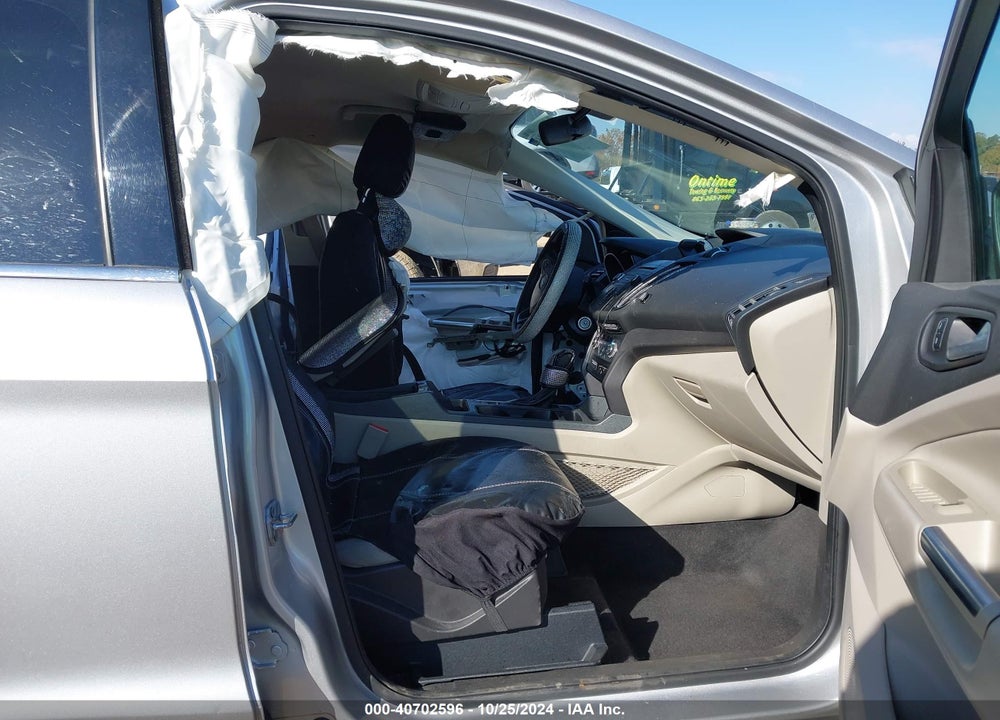 2017 FORD ESCAPE SE VIN: 1FMCU0G96HUB30984