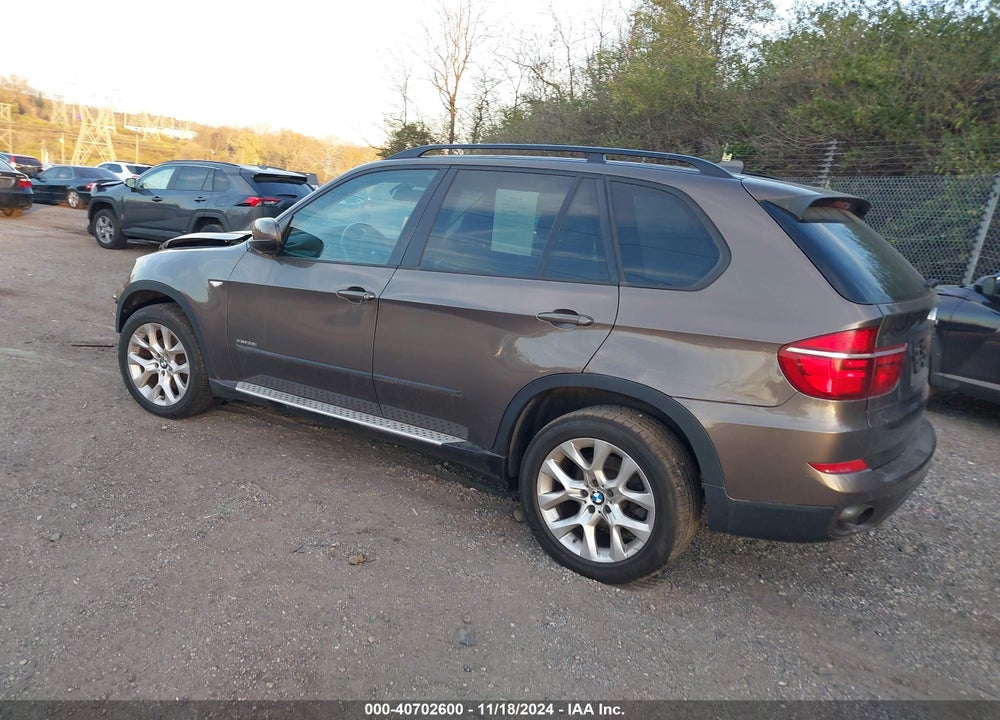 2012 BMW X5 XDRIVE35I/XDRIVE35I PREMIUM/XDRIVE35I SPORT ACTIVITY VIN: 5UXZV4C56CL745148