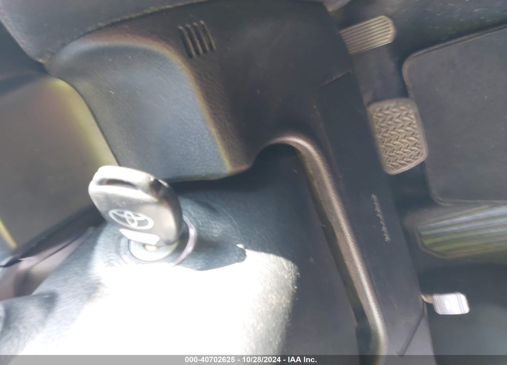 2012 TOYOTA CAMRY SE VIN: 4T1BF1FK5CU183958