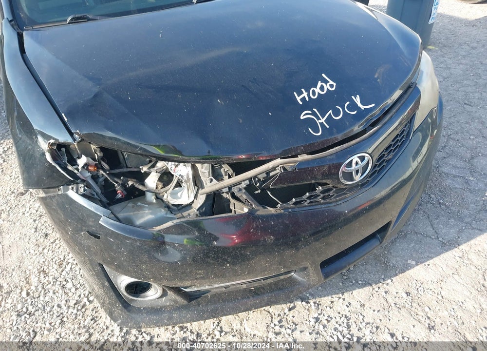 2012 TOYOTA CAMRY SE VIN: 4T1BF1FK5CU183958
