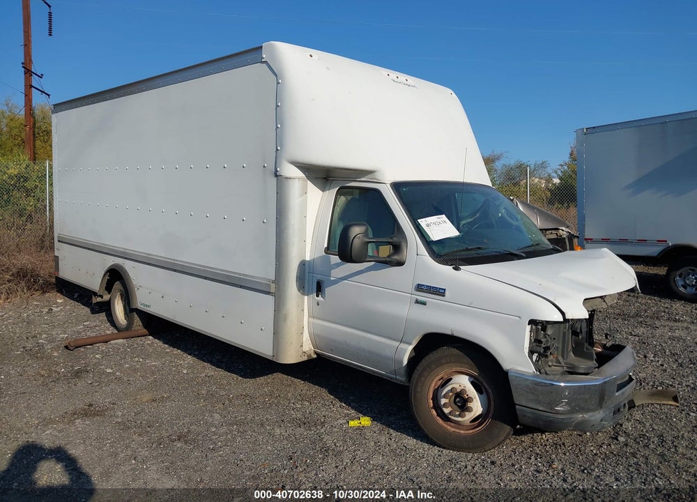 2015 FORD E-350 CUTAWAY VIN: 1FDWE3FL9FDA17245