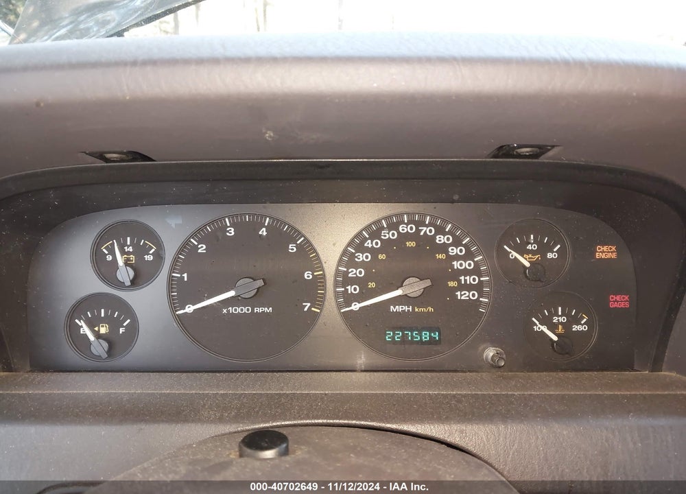 1999 JEEP GRAND CHEROKEE LAREDO VIN: 1J4GW58S6XC739859