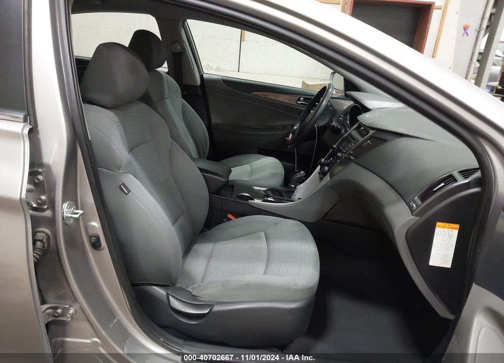 2012 HYUNDAI SONATA HYBRID VIN: KMHEC4A40CA035363