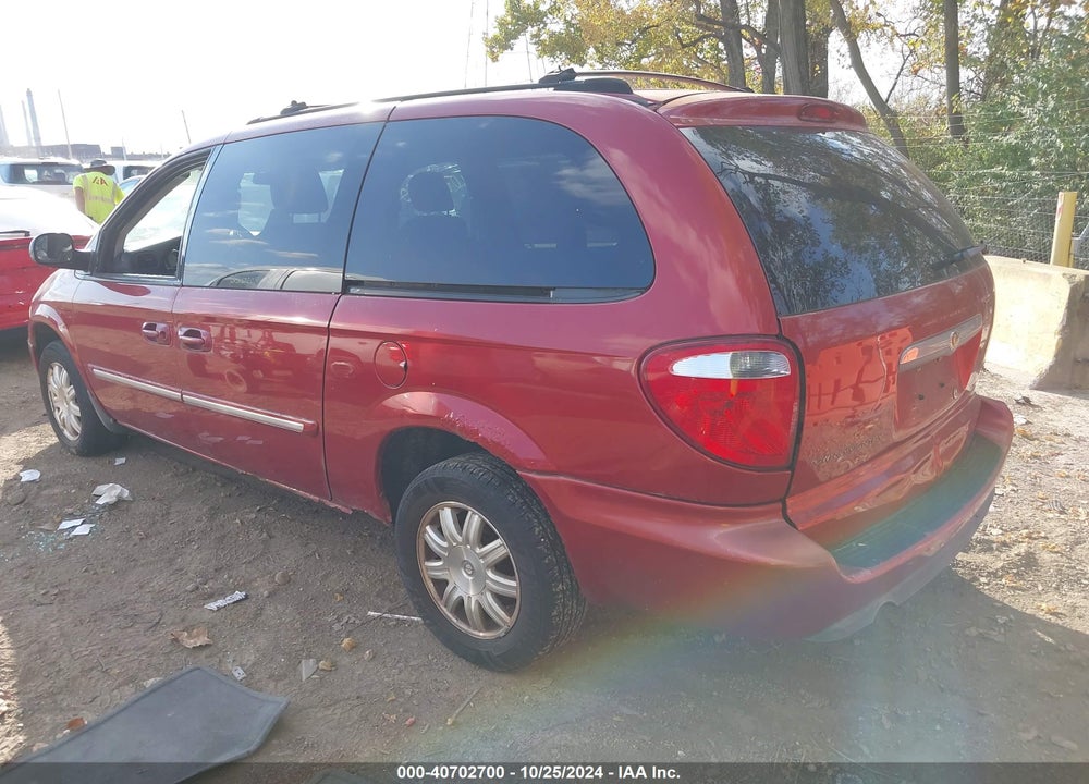 2005 CHRYSLER TOWN & COUNTRY TOURING VIN: 2C4GP54L05R413058