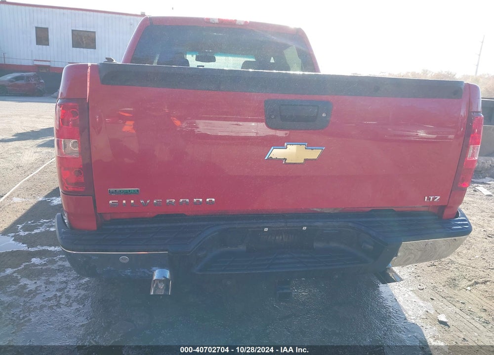 2011 CHEVROLET SILVERADO 1500 LTZ VIN: 3GCPKTE37BG208923