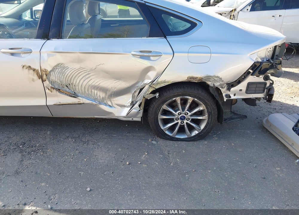 2017 FORD FUSION SE VIN: 3FA6P0HD0HR114918