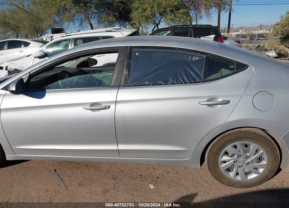 2017 HYUNDAI ELANTRA SE VIN: 5NPD74LF1HH199854