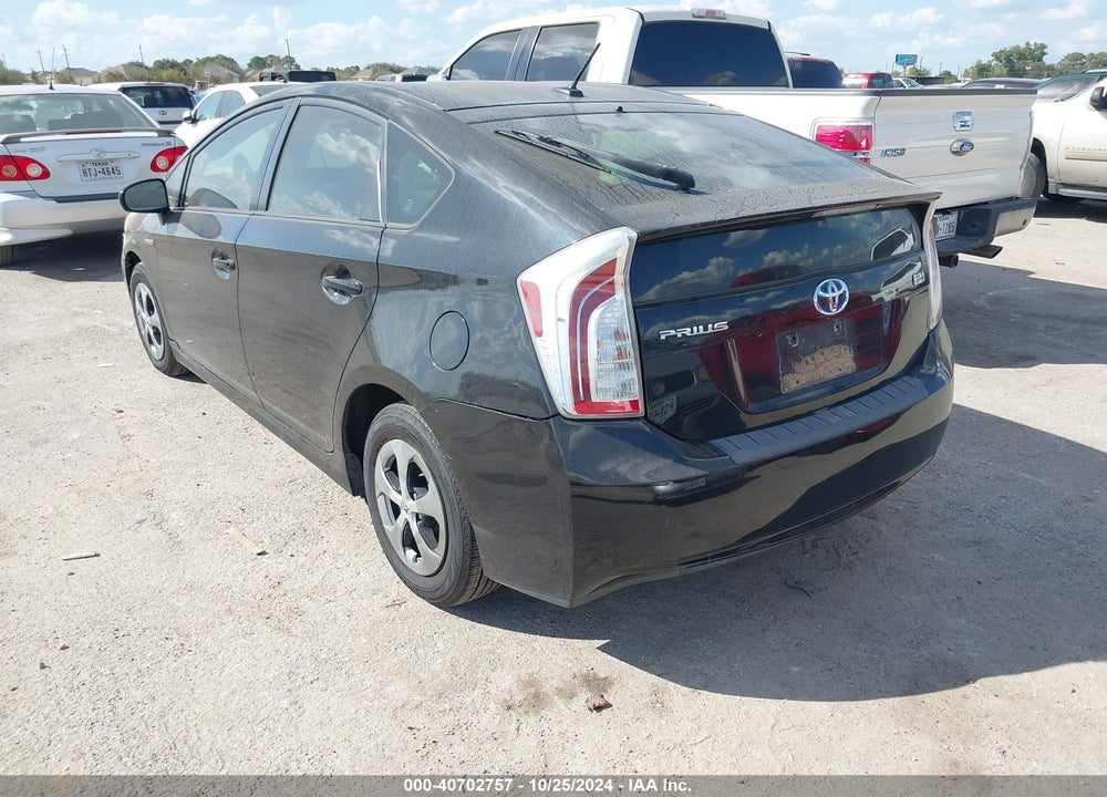 2013 TOYOTA PRIUS THREE VIN: JTDKN3DU5D1624112