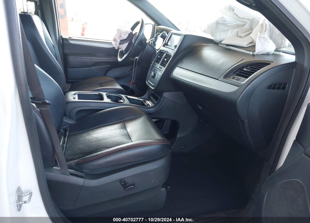 2018 DODGE GRAND CARAVAN GT VIN: 2C4RDGEG6JR150485