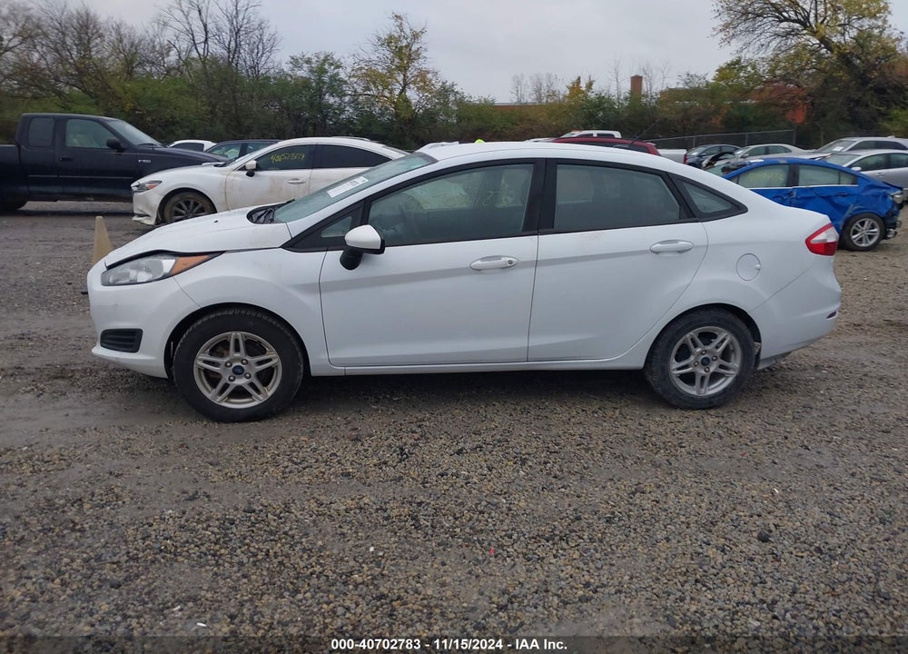 2019 FORD FIESTA SE VIN: 3FADP4BJ5KM120957