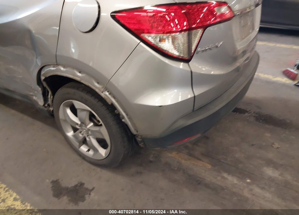 2019 HONDA HR-V LX VIN: 3CZRU6H35KG732095