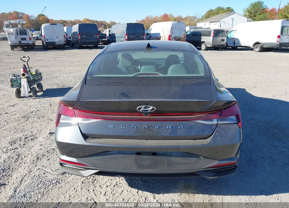 2021 HYUNDAI ELANTRA SEL VIN: 5NPLM4AG3MH003164