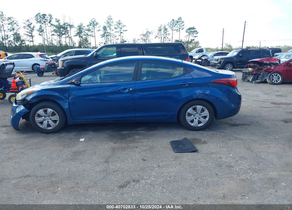 2016 HYUNDAI ELANTRA VIN: KMHDH4AE2GU648661