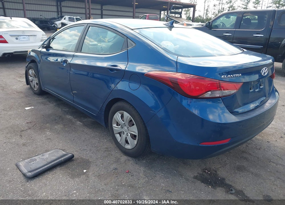 2016 HYUNDAI ELANTRA VIN: KMHDH4AE2GU648661