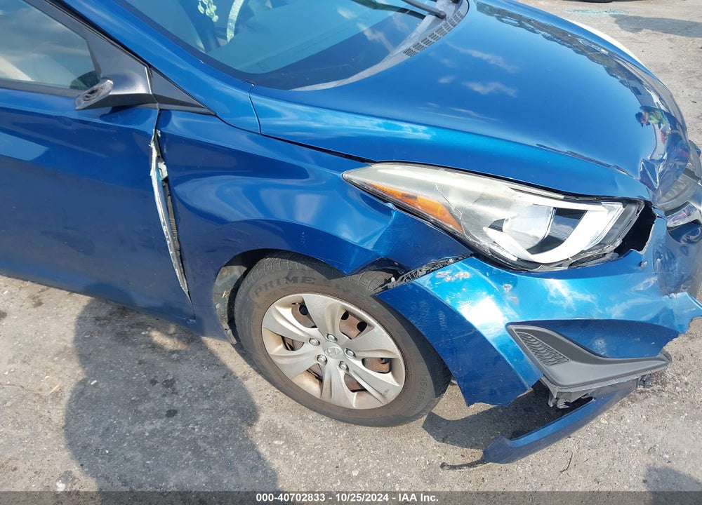 2016 HYUNDAI ELANTRA VIN: KMHDH4AE2GU648661