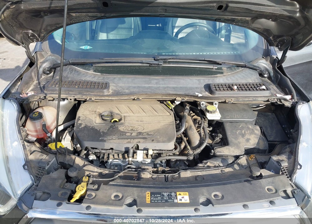 2017 FORD ESCAPE TITANIUM VIN: 1FMCU0JD2HUC94438