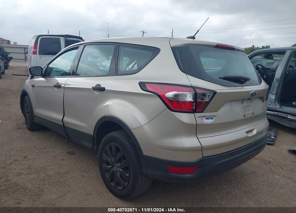 2017 FORD ESCAPE VIN: 1FMCU0F72HUD47965