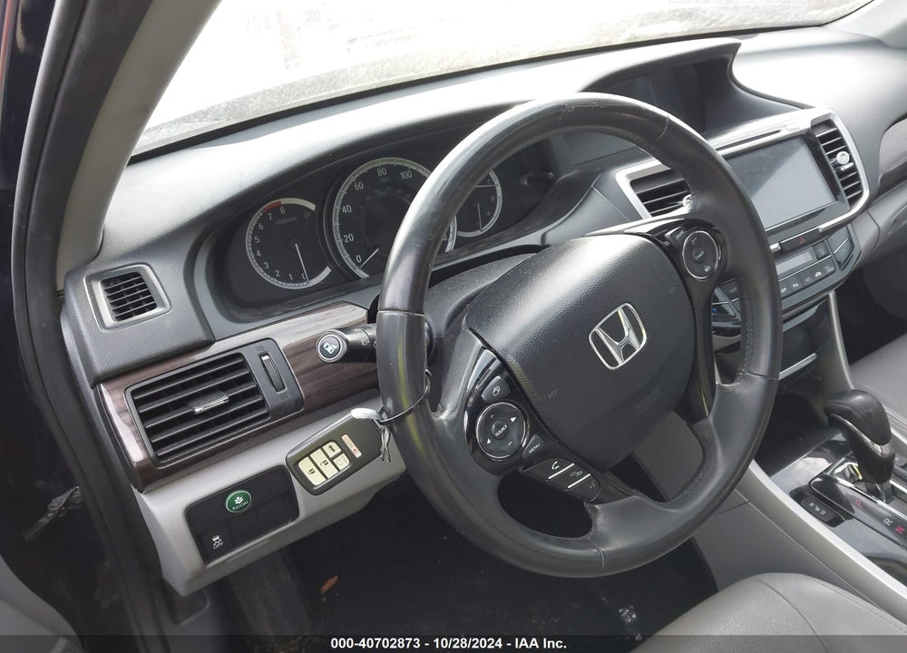 2017 HONDA ACCORD EX-L V6 VIN: 1HGCR3F89HA020692