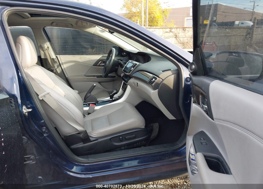2017 HONDA ACCORD EX-L V6 VIN: 1HGCR3F89HA020692