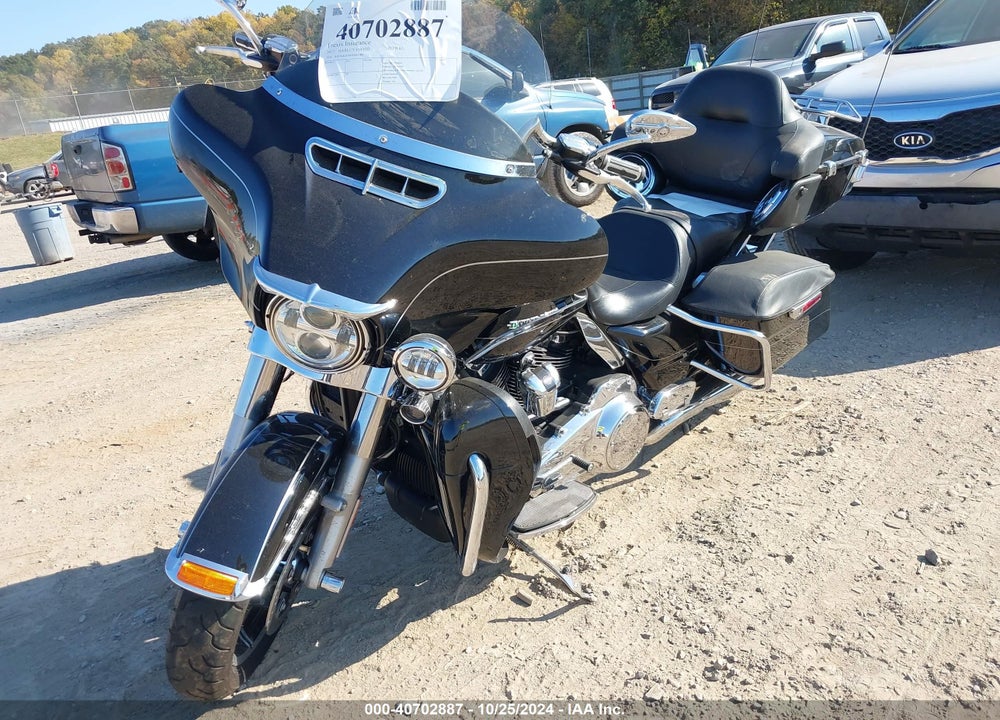 2017 HARLEY-DAVIDSON FLHTKL ULTRA LIMITED LOW VIN: 1HD1KKD19HB661005