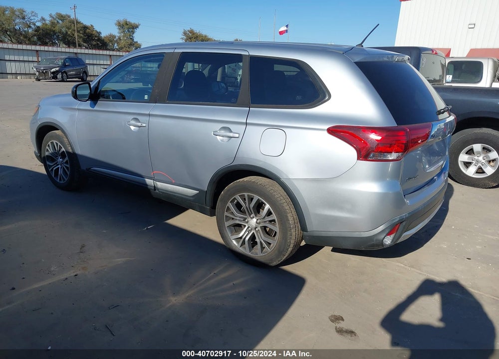 2016 MITSUBISHI OUTLANDER ES VIN: JA4AZ3A36GZ032083
