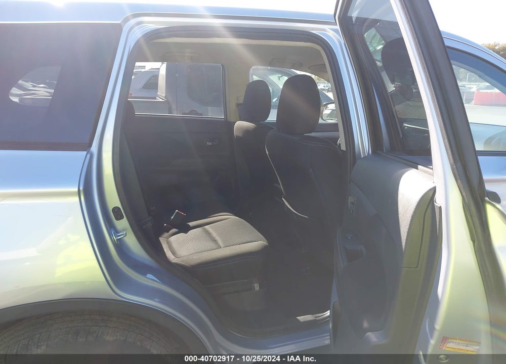 2016 MITSUBISHI OUTLANDER ES VIN: JA4AZ3A36GZ032083