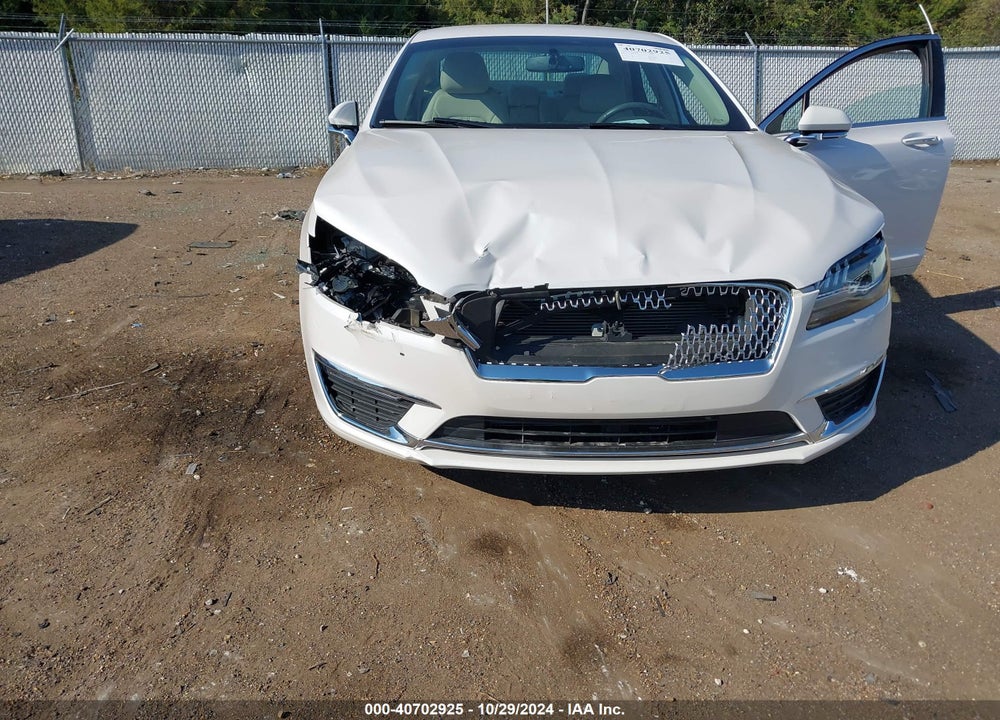 2017 LINCOLN MKZ SELECT VIN: 3LN6L5C91HR622087