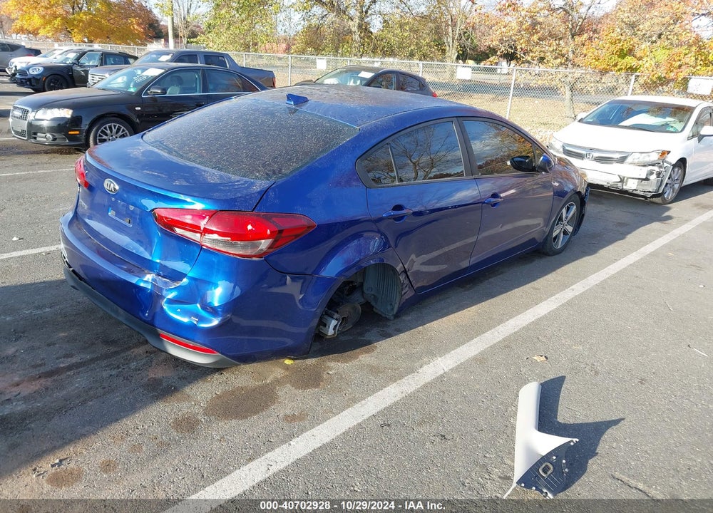 2018 KIA FORTE LX VIN: 3KPFL4A7XJE203894