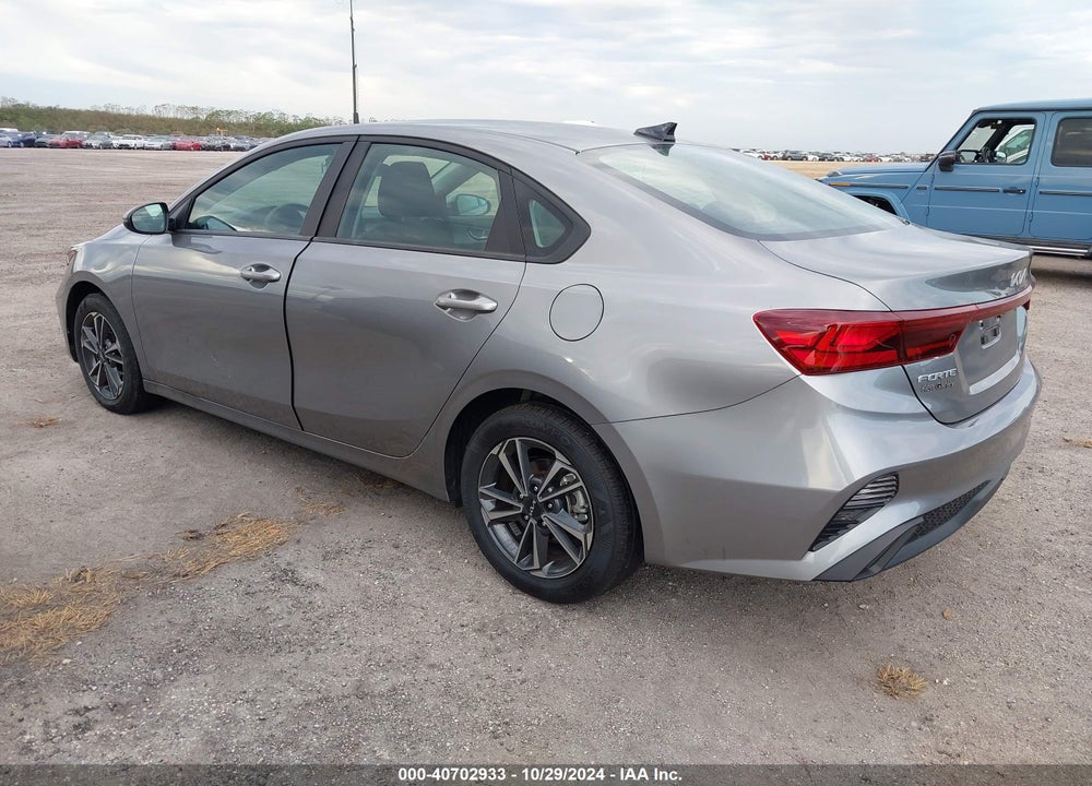 2024 KIA FORTE LXS VIN: 3KPF24AD0RE765405