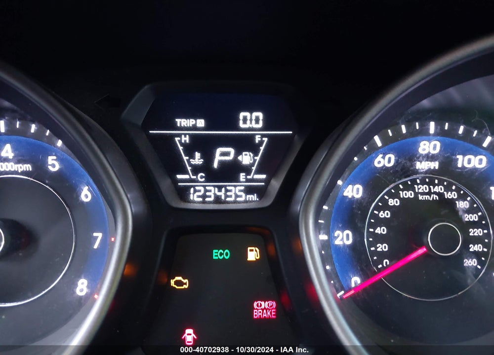 2016 HYUNDAI ELANTRA SE VIN: 5NPDH4AE5GH733976