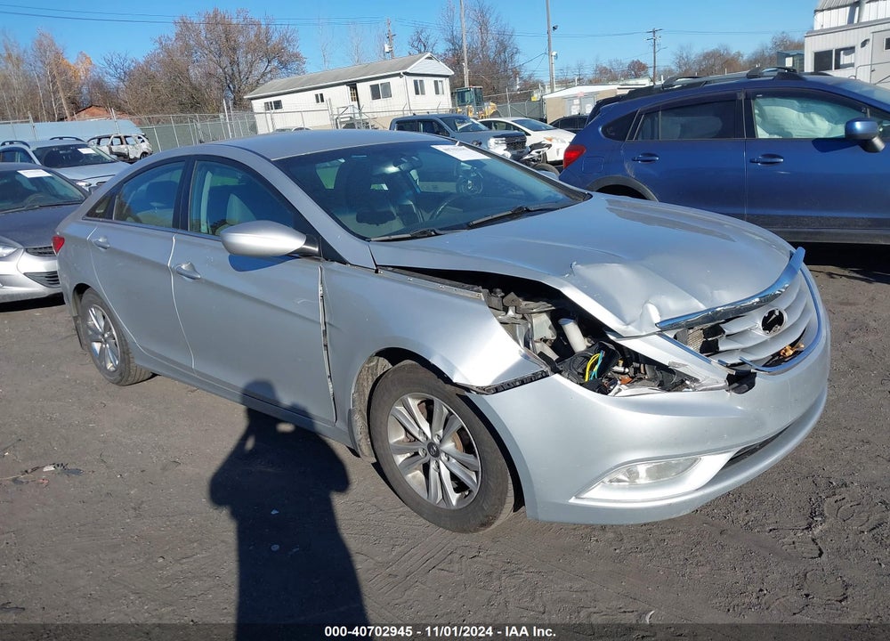 2013 HYUNDAI SONATA GLS VIN: 5NPEB4AC1DH707679