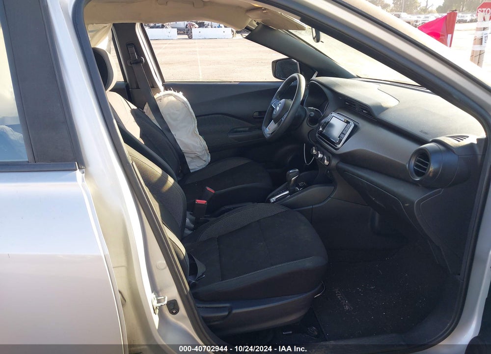 2020 NISSAN KICKS S XTRONIC CVT VIN: 3N1CP5BVXLL502801