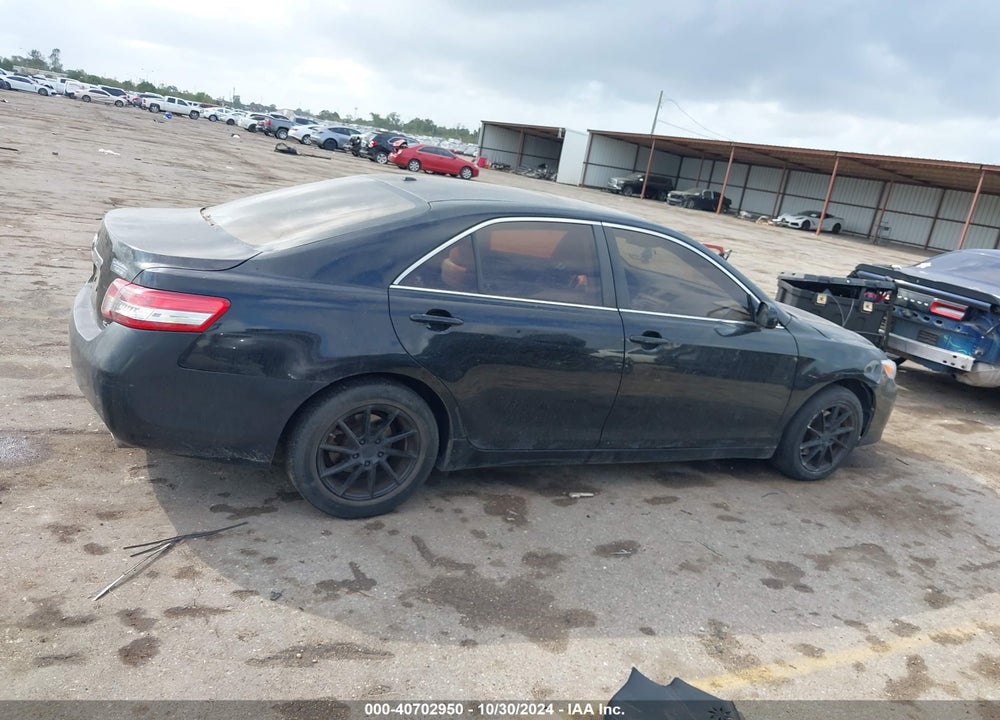 2011 TOYOTA CAMRY XLE VIN: 4T1BF3EK0BU148031